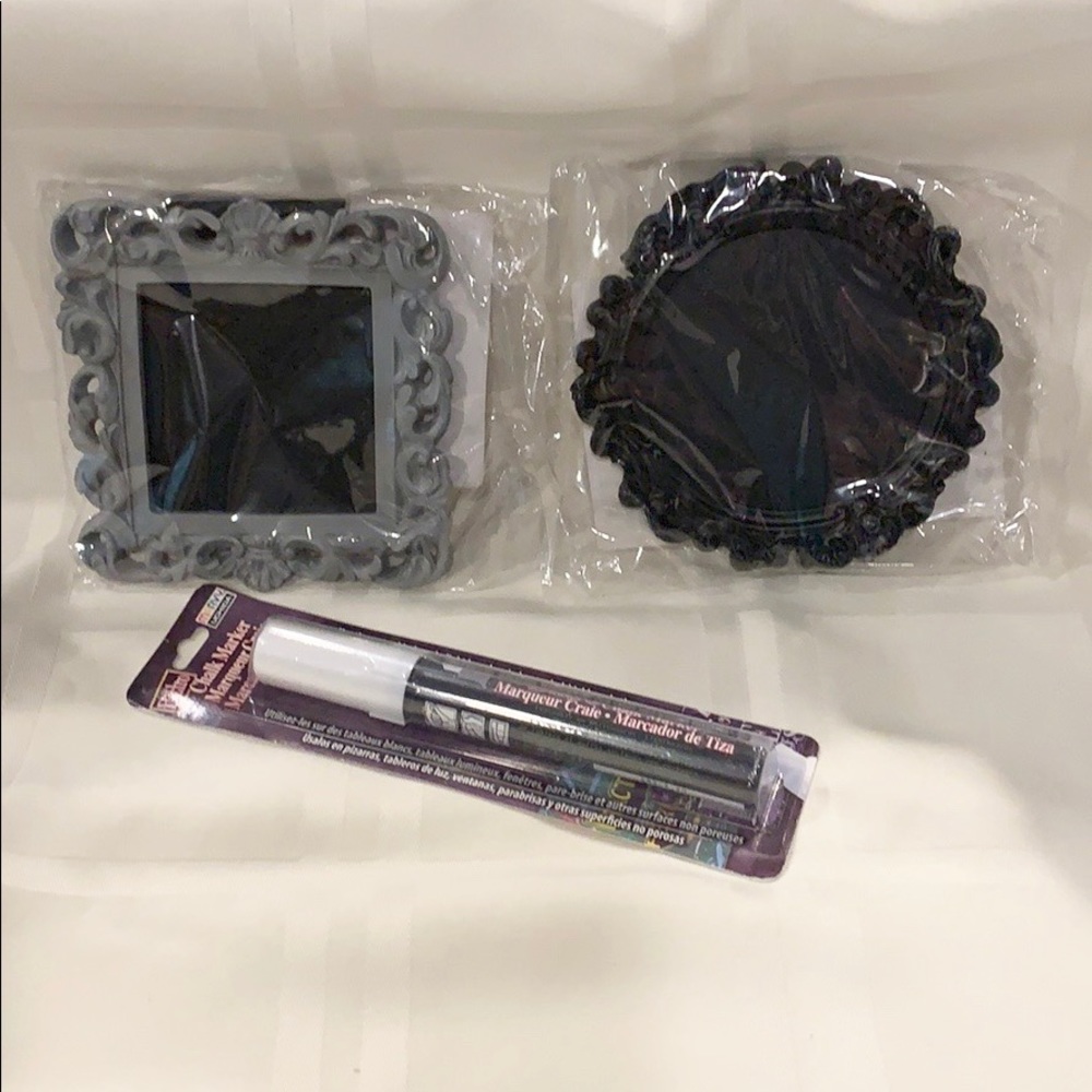 NWT Bundle of Small Chalkboard Frames and Marker - Picture 1 of 6